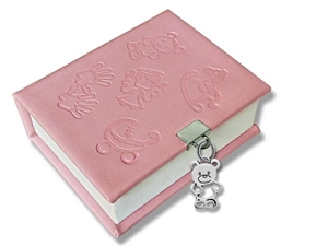 MZ24352 Scatola libro rosa 8,5x7x3,5cm ciondolo orso