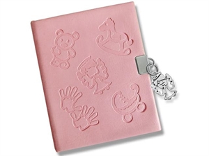 MZ24354 Scatola libro rosa 8,5x7x3,5cm ciondolo angelo